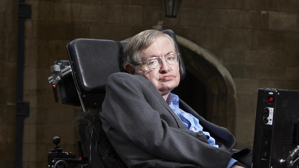 Stephen Hawking Dies at 76 After a Lifetime of Giving Us the Impossible