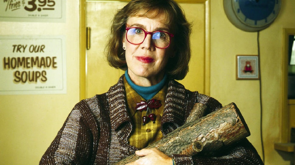 Documentary About TWIN PEAKS’ Log Lady Needs Your Help to Get Made
