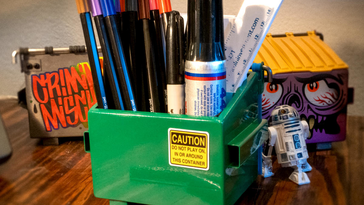 Dumpsty Jr. Is the Desk Companion You Need for the New Year - Vimarsana News